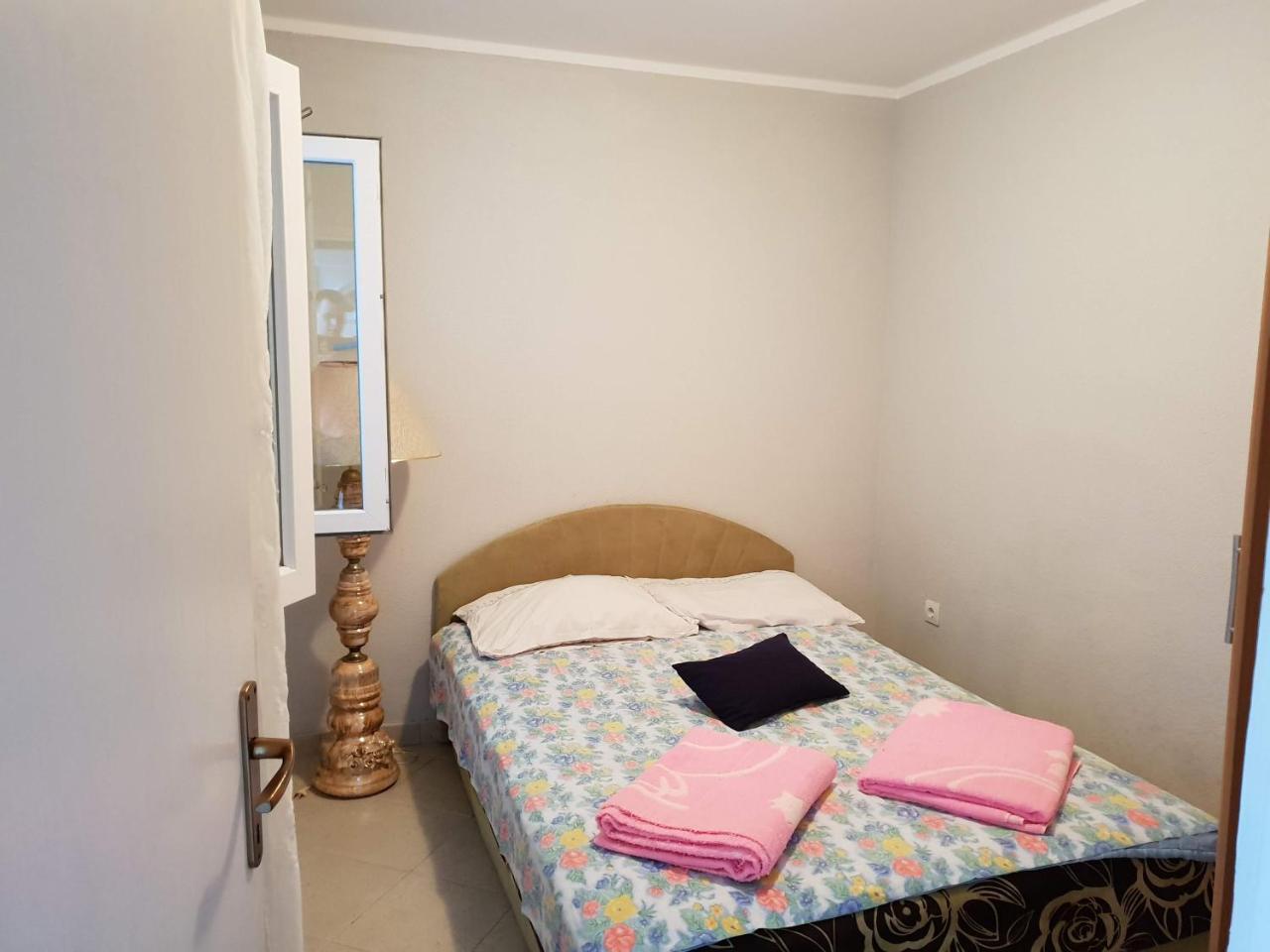 Apartment Miki แฮร์เซ็ก-โนวี ภายนอก รูปภาพ